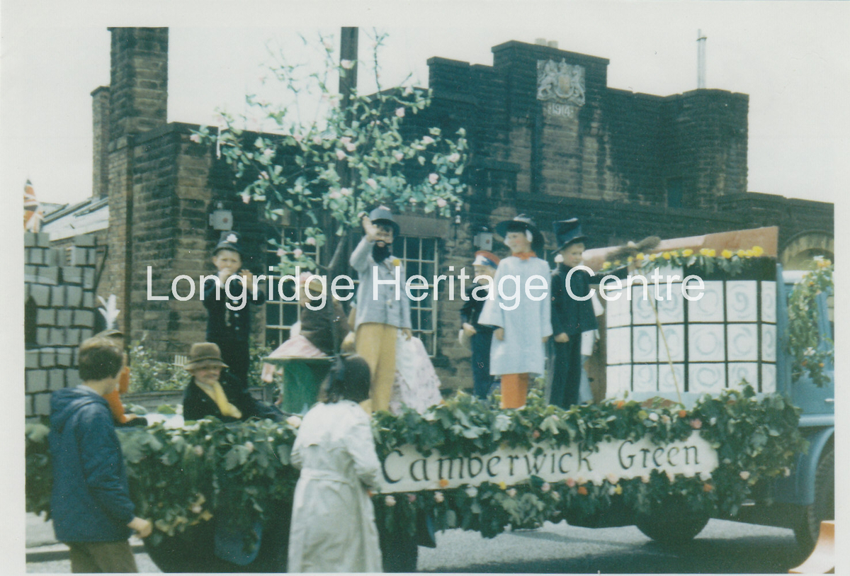 164C - Little Lane - CP67 Field Day parade passing the former Drill Hall in June - 1969